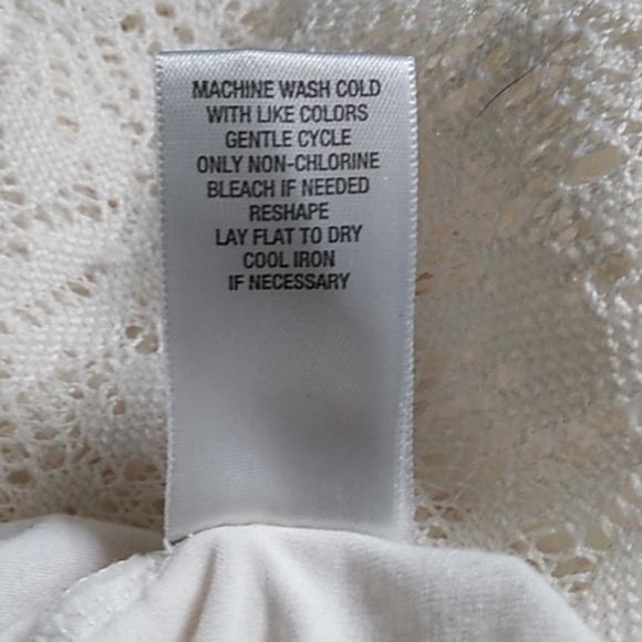 GUC Ivory Lace Tank - Picture 5 of 8